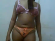 Mostrando a bunda