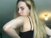 Corpo Perfeito Loiro